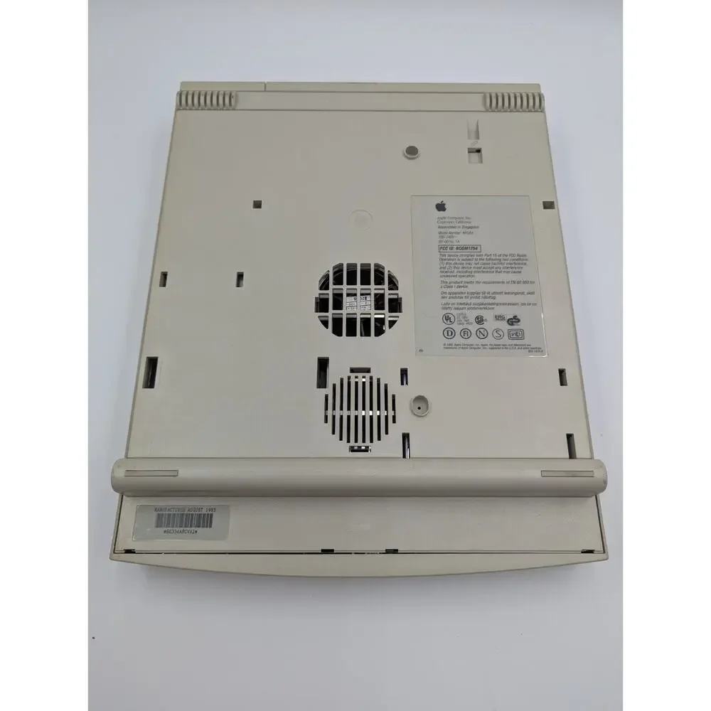Vintage 1993 Apple Macintosh LC III Computer Model M1254 Untested, As-Is